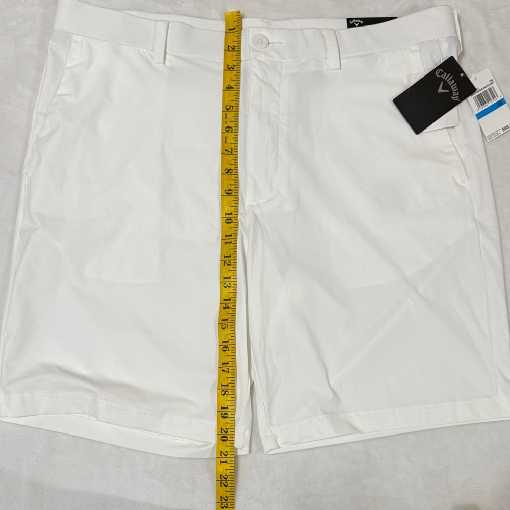 Callaway Men's Classic White Flat Front Shorts